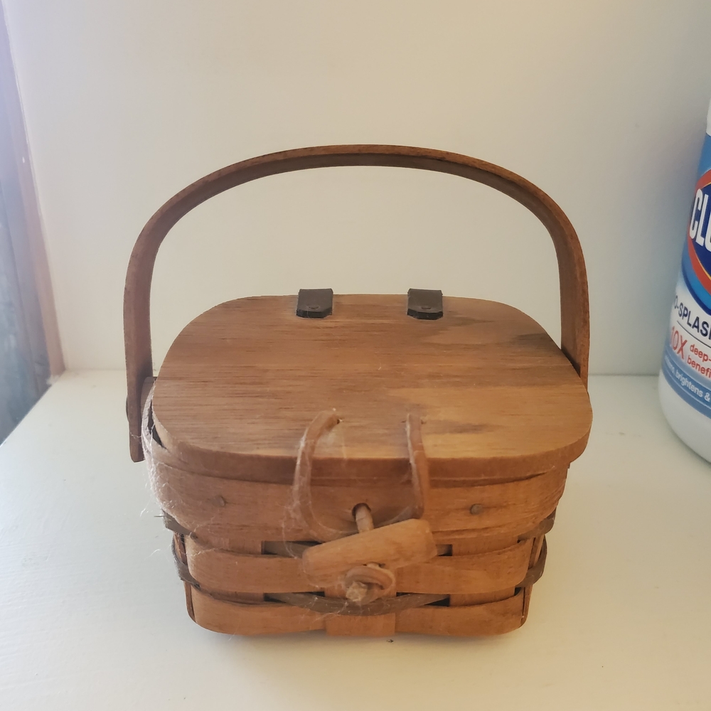 1990 Longaberger St Patrick's Day Basket